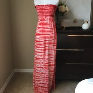 Shake your Sparkler! Willow & Clay Strapless Tie Dye Maxi Dress